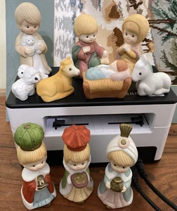 Vtg  11 -Piece Hand -Painted Nativity Set Christmas Children Porcelain Jesus - Picture 1 of 10