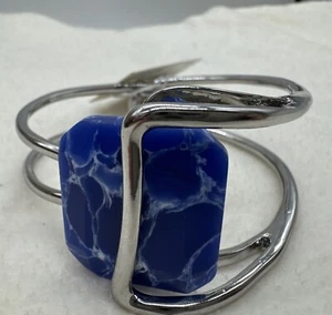 $50 KENNETH COLE Silver Tone Bangle With Blue Stone - Picture 1 of 7