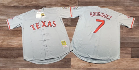 TEXAS RANGERS IVAN PUDGE RODRIGUEZ GREY THROWBACK STITCHED JERSEY NWT LARGE Cover