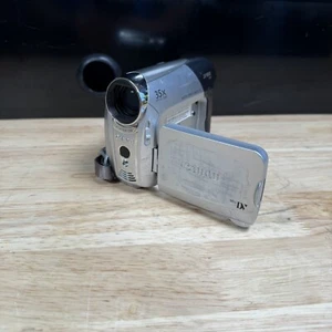 Canon ZR850 NTSC MiniDV Digital Video Camera Camcorder 35x Untested - Picture 1 of 4