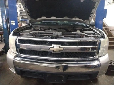 Passenger Right Headlight Fits 07-14 SILVERADO 2500 PICKUP 10588896 - Image 1 of 4