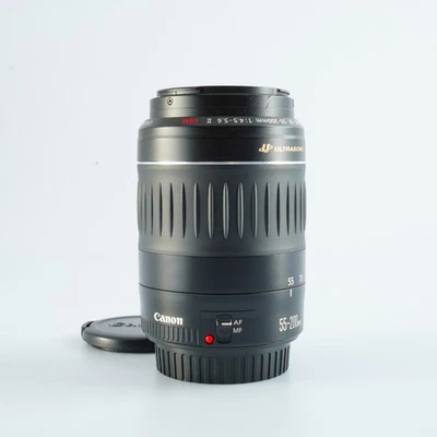EXCELLENT Canon EF 55-200mm F/4.5-5.6 II USM Zoom Lens - Image 1 of 4