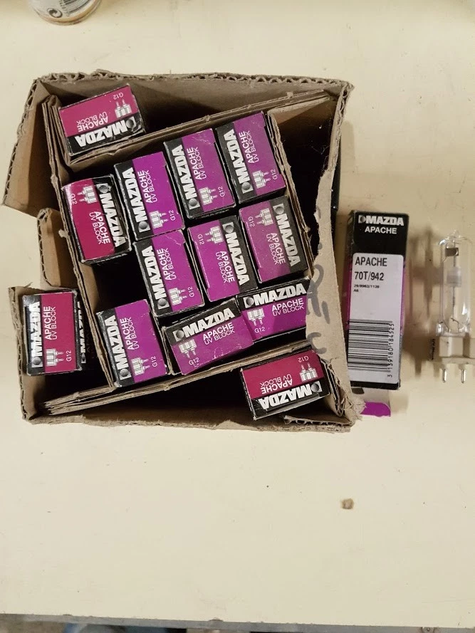  LAMPADINA MAZDA G12 APACHE 70T/942 - Immagine 1 di 1