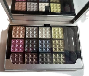 PROFUSION EYE SHADOW PALETTE BLUE CASE - Picture 1 of 4