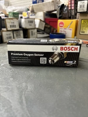 博世 13037 氧气传感器,适用于 86-87 宝马 735i 和 L7 — 第 1/4 张图片