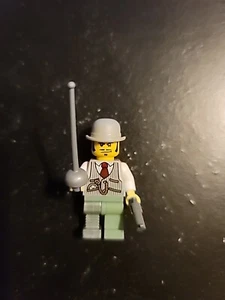 Lego Rodney Rathbone Minifigure With Sword And Revolver From 9464 Vampyre Hearse - Picture 1 of 2