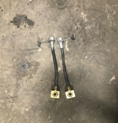 Juego de mangueras de freno RAM 5500 2022 (solo sección de goma) OEM L&R 68371723AB/68371722AC Foto 1 de 3