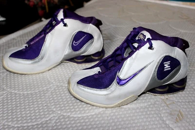 Zapatos de baloncesto para mujer Nike Flight Shox blancos y morados 915912LN3 - talla 6 EE. UU. Foto 1 de 4