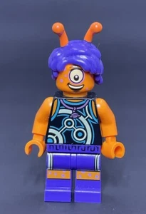 LEGO minifigure Alien Keytarist (vid008) from Bandmates series 1 43101 - Picture 1 of 6