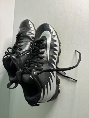 Nike youth alpha menace cleats - Image 1 of 3