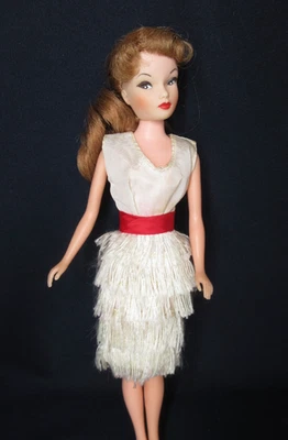 * Vintage Barbie MISS SUZETTE - DOIN' THE TWIST - White Dress w/ Fringe NO DOLL - Image 1 of 4