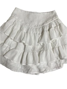 Hollister Ultra High Rise Gr. XS Minirock weiß Rüschen Viskose Shorts unter - Bild 1 von 9