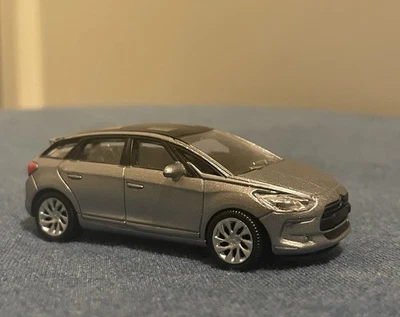 Modellino Norev Citroen DS5 DS 5 1/64 3 Inches 1:64 Auto Nuova Senza Scatola - Immagine 1 di 4