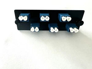 Panduit FAP6WBUDLCZ Compatabile Glasfaser Adapter Panel mit 6 LC Duplex Adapter-98 - Bild 1 von 2