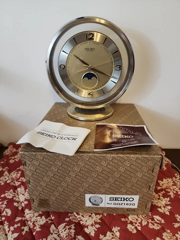 Vintage Seiko Moon Phase Mantle Desk Shelf Clock Made Japan Quartz with Box Cover
