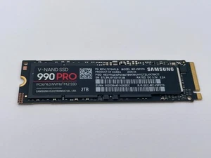 Samsung V-Nand SSD 990 2 To 4,0 M.2 SSD interne 2 To MZ-V9P2T0 noir - comme neuf ! - Photo 1/6