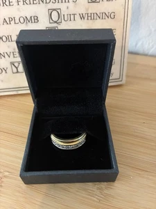 Beautiful diamond ring - NEW - Picture 1 of 4