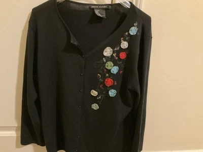 Woman Pierre Cardin Floral Lace Cardigan Black Red Green Medium - Image 1 of 3