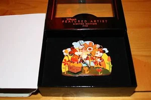 Disney Artist Collection Paola Gutierrez Perfect Pose LE Mickey Mouse Pin - Picture 1 of 1
