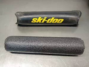 Ski-Doo Summit 2004-2009 Handlebar Bar Pad 24101706 - Picture 1 of 3