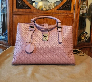 Authentic Bottega Venata Intrecciato Roma Bag - Picture 1 of 8