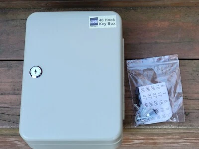 STORE HOUSE 48 Hook Key Box Steel Metal Safe Lock Wall Mount With 2 Keys .New. - Image 1 of 4