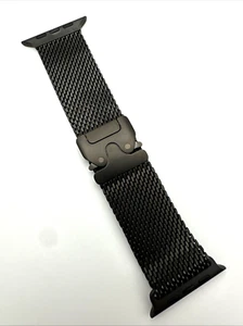 Apple Watch 49MM Black Titanium Milanese Loop - Small - Zdjęcie 1 z 2