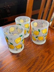 Vintage 3 MCM Culver Frosted Lowball Old Fashioned Glasses Tumbler Yellow Lemons - Picture 1 of 4