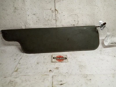 1990 Peterbilt 377 со стороны водителя солнцезащитный козырек, грязный (10430429 - Изображение 1 из 4