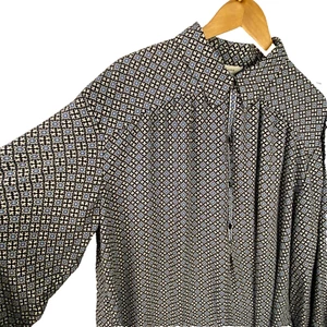 Max Studio Women's Button Down Shirt Blouse Sz 3X Long Sleeve Office Business - Picture 1 of 11