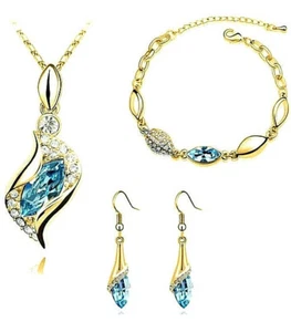WOMEN'S AQUA BLUE / GOLD-TONE RHINESTONE CRYSTAL EARRINGS NECKLACE BRACELET SET  - Picture 1 of 1