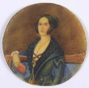 "Portrait of a lady in green coat", Italian miniature, late 19th century - Picture 1 of 2