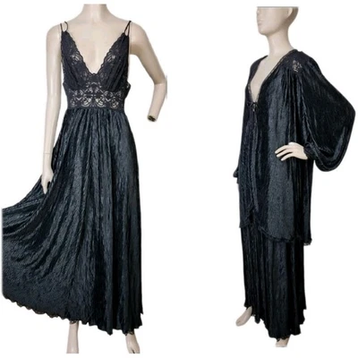 Vtg 70s Lucie Ann Peignoir Pleated Sweeping Balloon Sleeve Robe & Nightgown Set - Image 1 of 4
