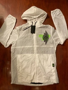 NEU Nike Air Jordan JACKE FLÜGEL KLASSISCH KAPUZENVERSCHLUSS KAPUZEN BQ8476-100 HERREN GRÖSSE M - Bild 1 von 7