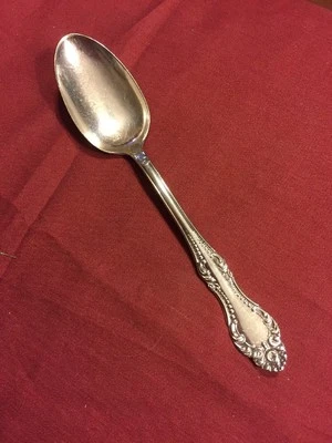 Cuchara de té victoriana Wm A Rogers A1 Carlton 1898 5 7/8" Oneida Foto 1 de 4