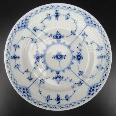 Royal Copenhagen Porzellan Dessertteller Serie Musselmalet Halbspitze 1/574 17cm - Bild 1 von 4