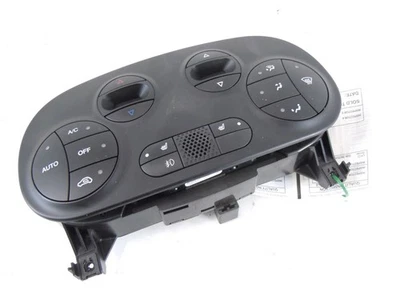2012-2017 Fiat 500 2 Door  Automatic A/C Heat Climate Temperature Control OEM - Image 1 of 4