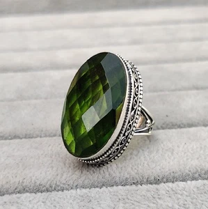 Peridot Ring 925 Sterling Silver Cut Gemstone Designer Ring Size 8.75 MO1387 - Picture 1 of 6