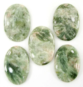 Lote de 5 piezas de piedras preciosas sueltas de serafinita natural de 245,30 quilates 38-40 mm cabujón - 64901 - Imagen 1 de 5