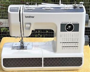 BROTHER SEWING MACHINE MODEL ST371/HD WITH MANUAL, C/D & EXTRAS AS PICTURED