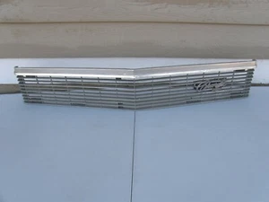 1970 IMPALA CAPRICE BISCAYNE BELAIR GRILLE GM # 3972818 NICE USED - Picture 1 of 12