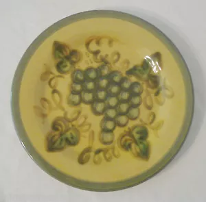 Plato de almuerzo de gres amarillo verde uvas vintage John B Taylor 9 1/4" - Imagen 1 de 2