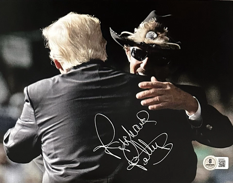 Foto firmada por Richard Petty Nascar Donald Trump King 8x10 Beckett BAS autógrafo Foto 1 de 1