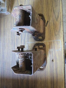 1967 1968 1969 1970 1971 1972 Ford Truck Inner Fender Firewall Mounts - Picture 1 of 1