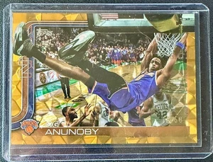 2025-26 Topps OG Anunoby Gold Diamante Parallel /50 NY Knicks Refractor - Bild 1 von 2