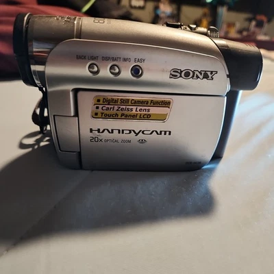 SONY DCR-HC36 Mini DV Camcorder - Cracked Screen - Parts Or Repair - As Is - - Image 1 of 4