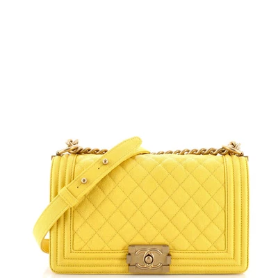 Bolso Chanel Boy con Solapa Acolchado Caviar Antiguo Mediano Foto 1 de 4