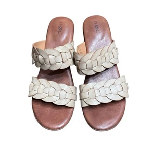 Sandalias Boc BORN Jillian Cuero Crema Tacón Deslizable Punta Abierta Verano 4 en Usado en Excelente Condición - Imagen 1 de 11