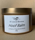 Hoof care, hoof balm, nourishment for hooves, hoof protection, water resistant
