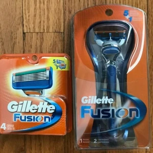 Gillette Fusion Razor Handle and SIX Cartridges Genuine - Picture 1 of 2